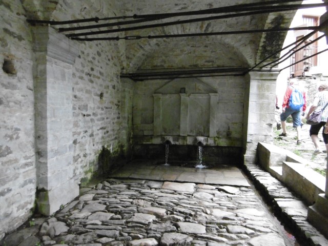 Wasplaats bij oud klooster